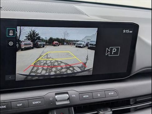 Used 2025 Kia K4 LXS image 12