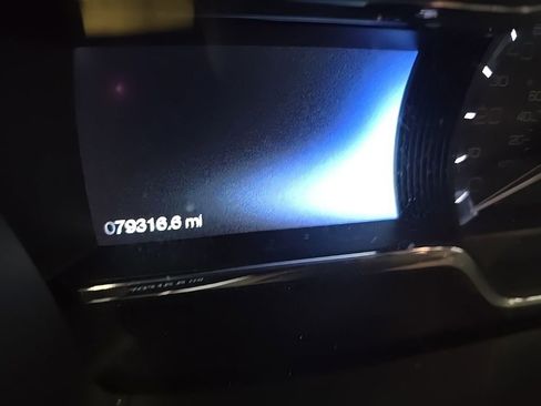 Used 2014 Lincoln MKS AWD w/ Equipment Group 101A image 7