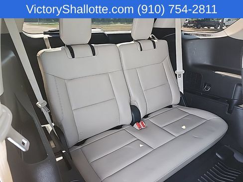 Used 2021 Ford Explorer XLT w/ Equipment Group 202A RWD image 37