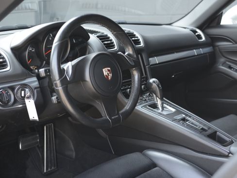 Used 2013 Porsche Boxster RWD image 4