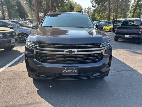 Used 2022 Chevrolet Tahoe RST w/ Luxury Package AWD/4WD image 7