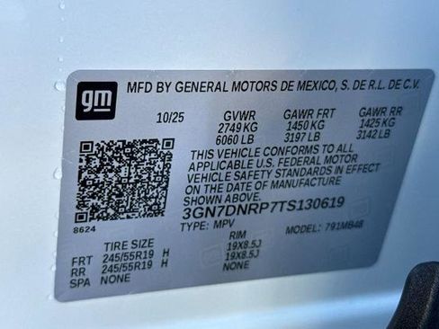 New 2026 Chevrolet Equinox EV LT image 26