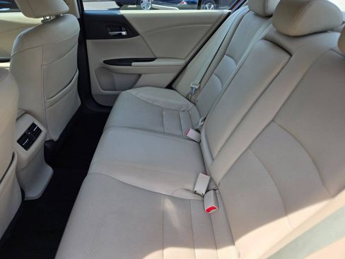 Used 2015 Honda Accord EX-L image 25