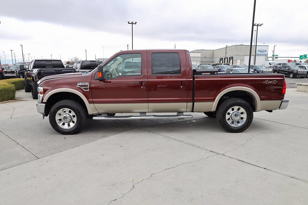Used 2010 Ford F250 Lariat AWD/4WD image 3