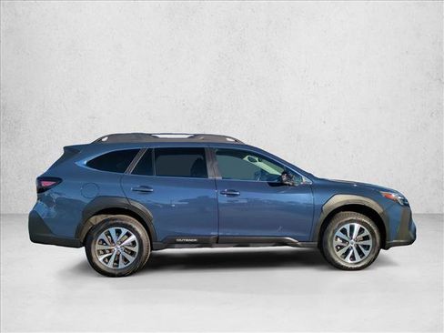 Certified 2025 Subaru Outback Premium image 4