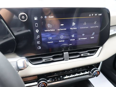 New 2027 Chevrolet Equinox LT w/ Convenience Package II AWD/4WD image 21