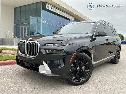Certified 2025 BMW X7 xDrive40i w/ Premium Package AWD/4WD image 1