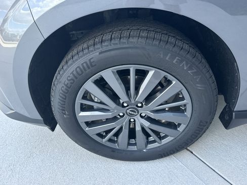 New 2026 Nissan Murano SL image 8