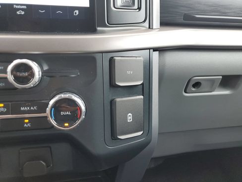 Used 2025 Ford F150 XLT w/ Equipment Group 301A Standard RWD image 27