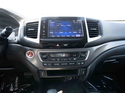 Used 2017 Honda Pilot EX-L image 17