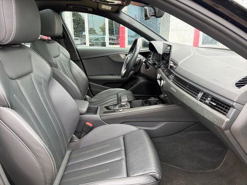 Used 2024 Audi A4 2.0T Premium Plus AWD/4WD image 30