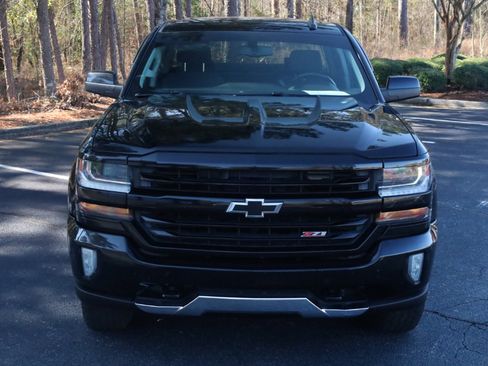 Used 2018 Chevrolet Silverado 1500 LT w/ All Star Edition image 33