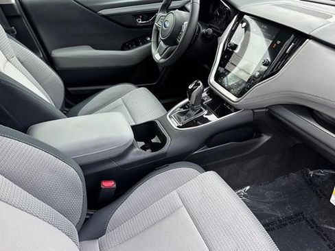 Certified 2025 Subaru Outback Premium AWD/4WD image 19