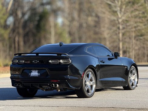 Used 2019 Chevrolet Camaro SS image 10