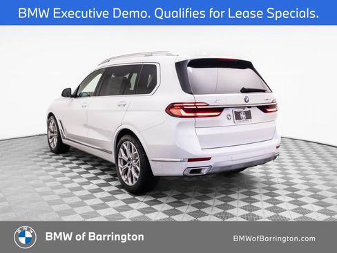 New 2026 BMW X7 xDrive40i image 3