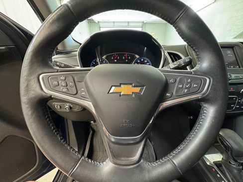 Used 2022 Chevrolet Equinox LT FWD image 36