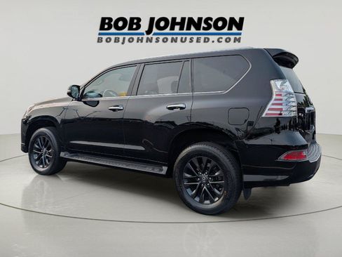 Certified 2023 Lexus GX 460 Premium w/ Premium Plus Package AWD/4WD image 4