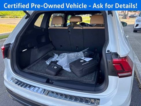 Certified 2024 Volkswagen Tiguan SE AWD/4WD image 21