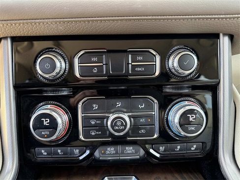 Used 2023 GMC Yukon Denali w/ Max Trailering Package image 23