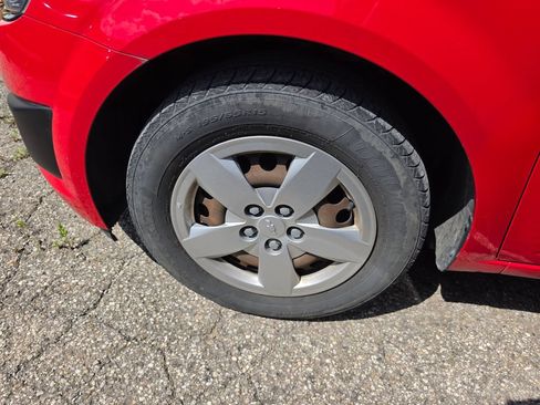 Used 2015 Chevrolet Sonic LS FWD image 3