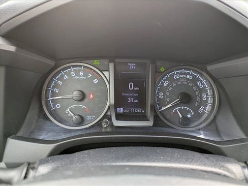 Used 2019 Toyota Tacoma TRD Sport AWD/4WD image 11