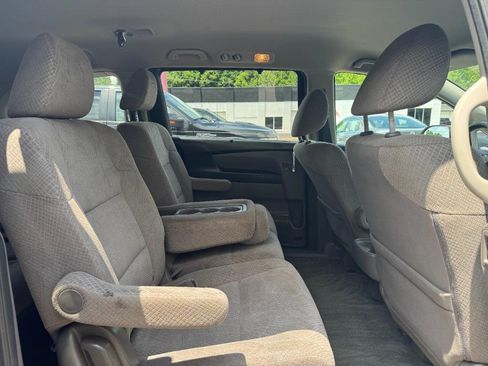 Used 2016 Honda Odyssey EX image 11