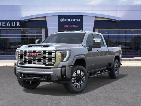 New 2026 GMC Sierra 3500 Denali w/ Denali Reserve Package AWD/4WD image 53