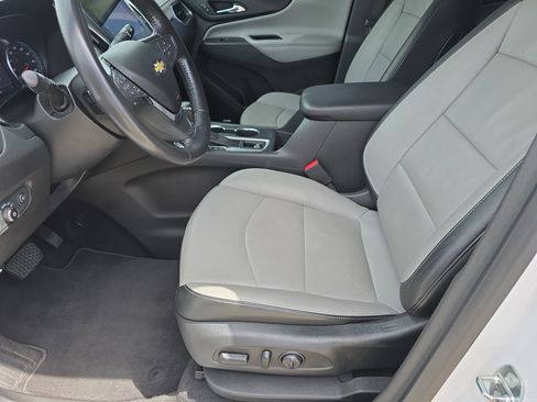Used 2020 Chevrolet Equinox Premier FWD image 28