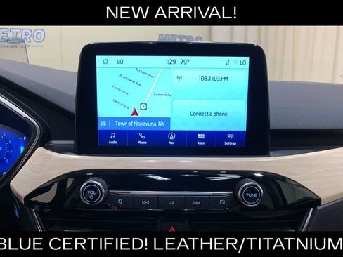 Certified 2022 Ford Escape Titanium w/ Titanium Elite Package AWD/4WD image 40