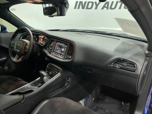 Used 2019 Dodge Challenger GT w/ Plus Package image 19