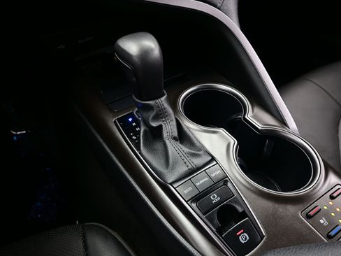 Used 2024 Toyota Camry XSE w/ Navigation Package image 23