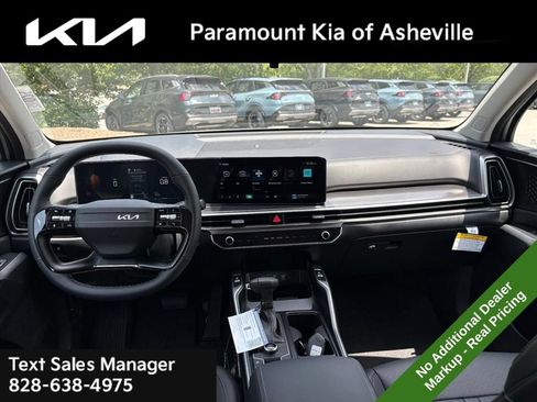 New 2026 Kia Sorento S AWD/4WD image 8