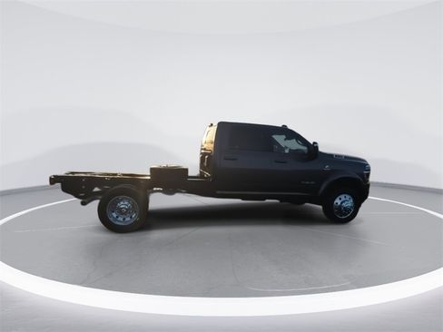 New 2026 RAM 4500 Tradesman w/ Laramie Trim Package image 8