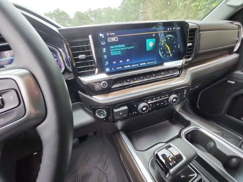 Certified 2024 Chevrolet Silverado 1500 RST w/ Convenience Package II image 18