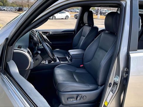 Used 2020 Lexus GX 460 Premium image 7