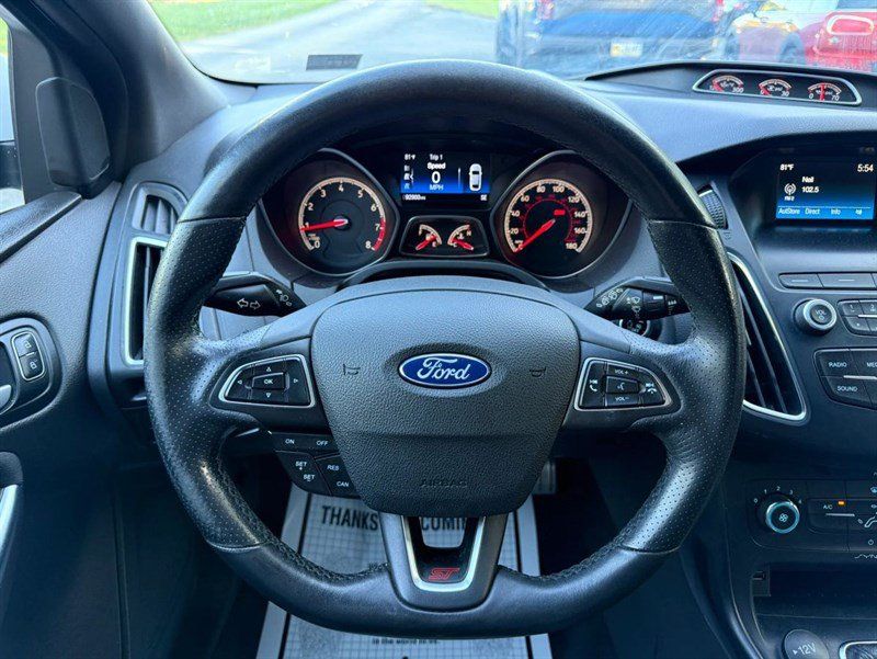 Used 2018 Ford Focus ST FWD image 13