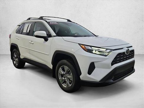 Used 2024 Toyota RAV4 XLE AWD/4WD image 3