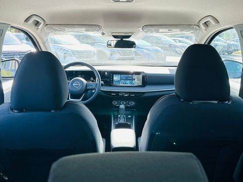 New 2026 Nissan Kicks SV image 28