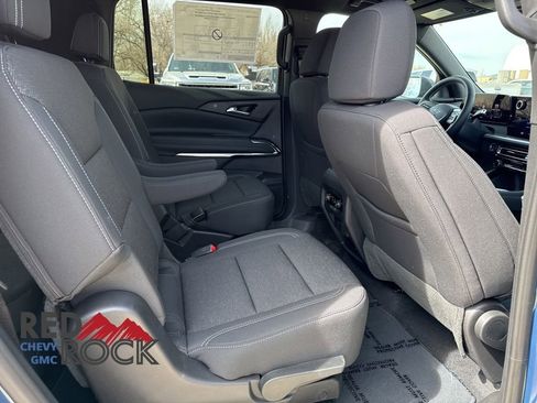 New 2026 Chevrolet Traverse LT w/ Midnight/Sport Edition image 13