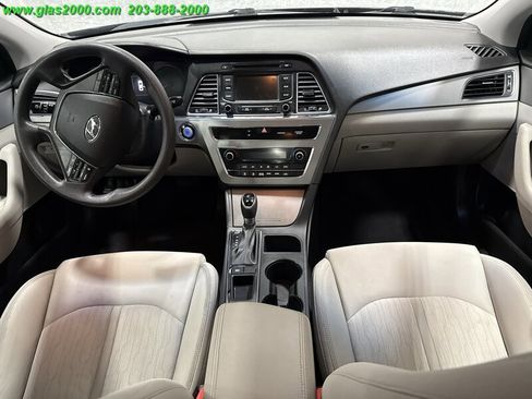 Used 2016 Hyundai Sonata SE image 6
