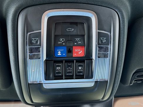 Used 2022 RAM 3500 Limited w/ Safety Group image 19