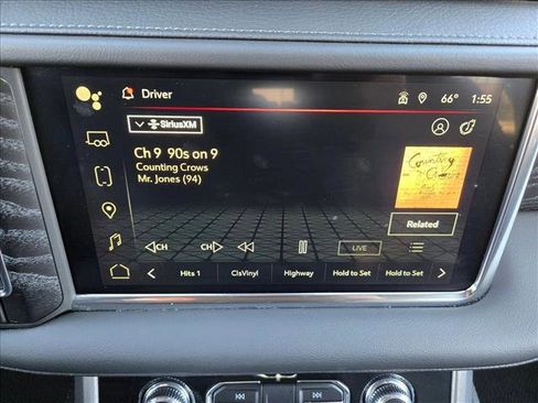 Used 2024 GMC Yukon XL Denali image 15