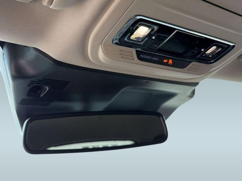 Used 2023 Lincoln Corsair FWD image 18