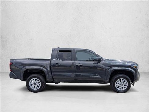 Used 2025 Toyota Tacoma SR5 RWD image 4