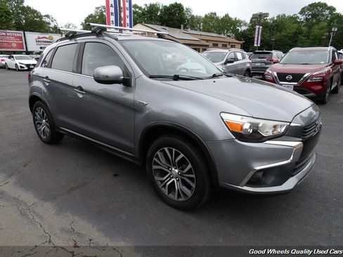 Used 2016 Mitsubishi Outlander Sport SEL AWD/4WD image 3