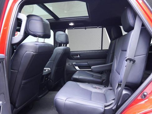 Used 2024 Toyota Sequoia Platinum AWD/4WD image 34