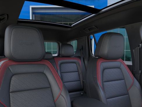 New 2026 Chevrolet Equinox RS w/ LPO, Floor Liner Package image 37