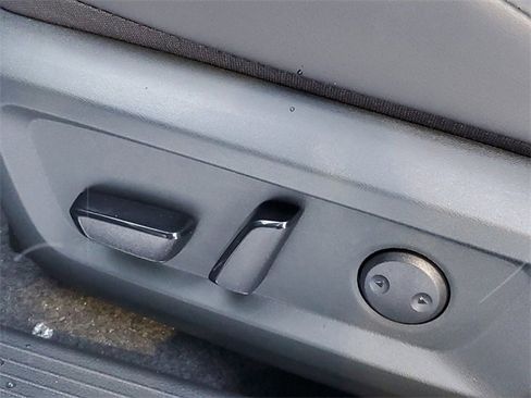 New 2026 Nissan Rogue Dark Armor image 7