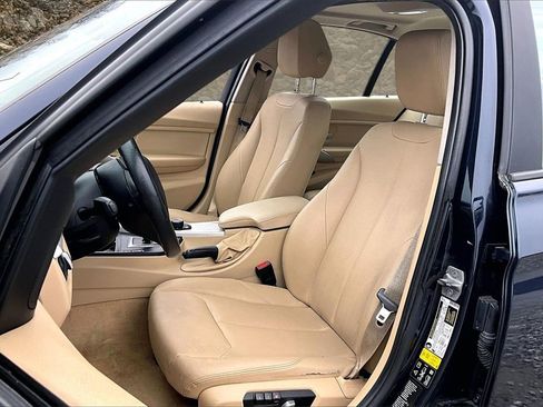 Used 2016 BMW 320i xDrive Sedan image 22