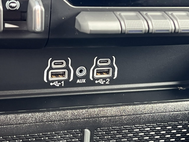 Used 2025 RAM 1500 Big Horn AWD/4WD image 36